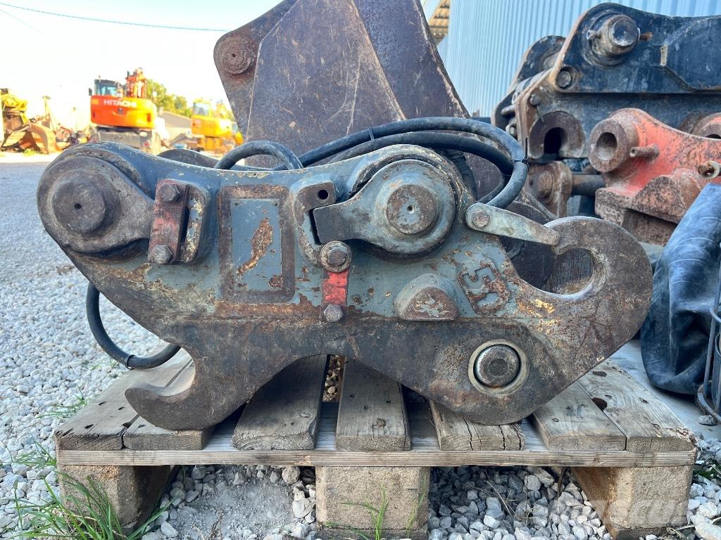 Liebherr SW33 Hitre spojke