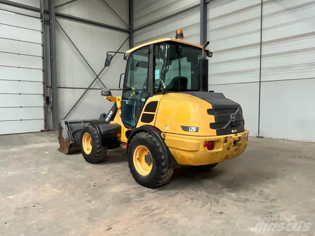 Volvo L 25 F Kolesni nakladalci