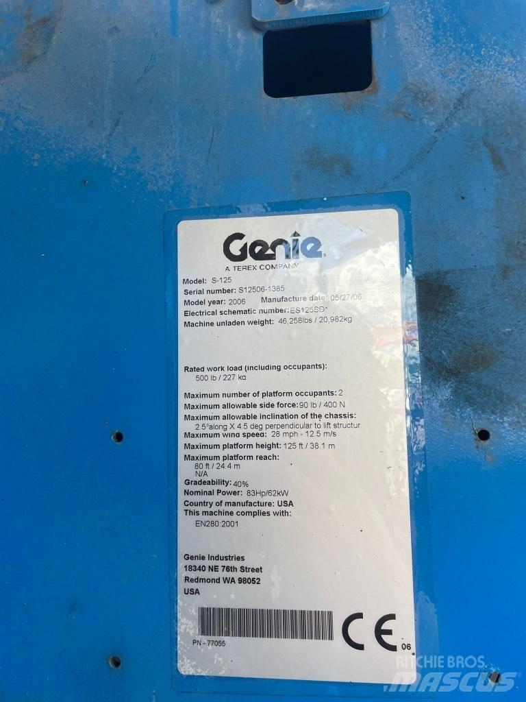 Genie S 125 Zglobne dvižne ploščadi