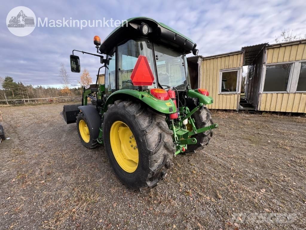 John Deere 5075 E Traktorji