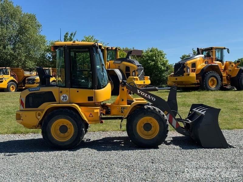 Volvo L 35 G Kolesni nakladalci