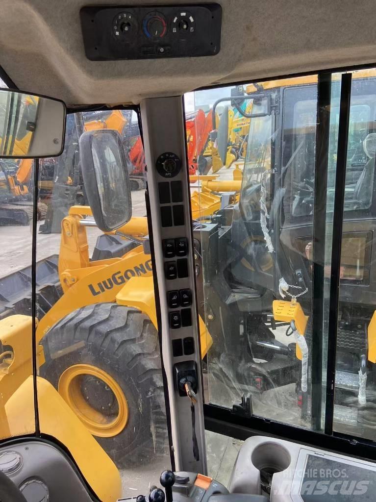 Volvo L 105 Kolesni nakladalci