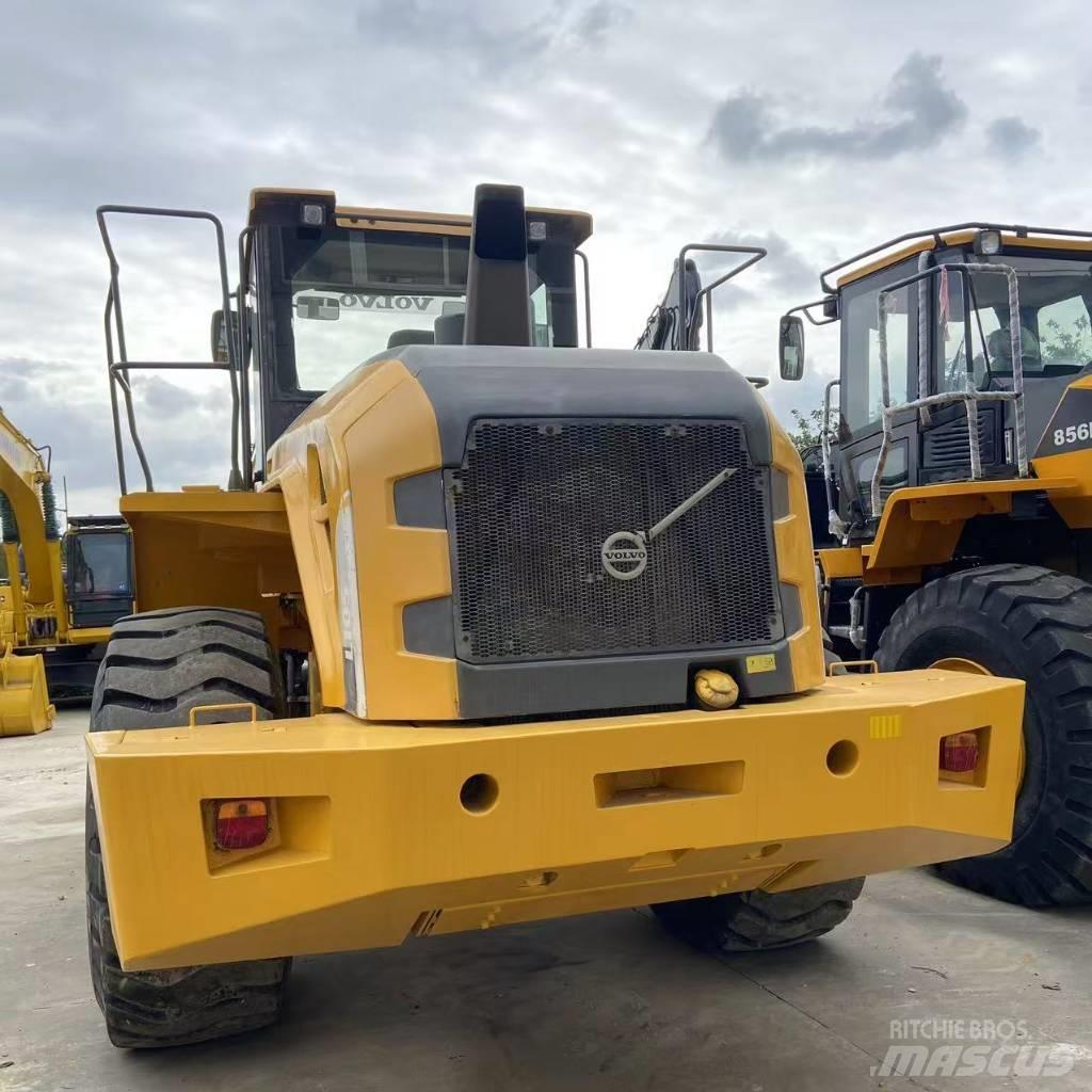 Volvo L 105 Kolesni nakladalci