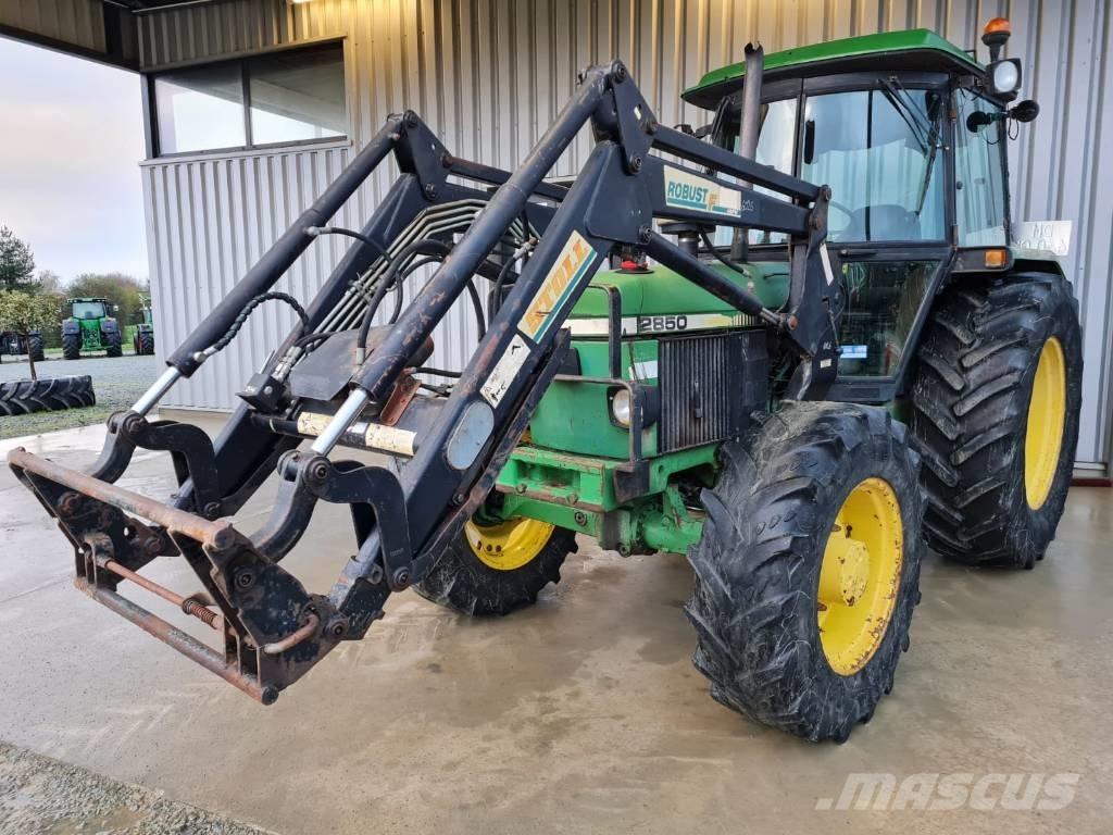 John Deere 2850 Traktorji
