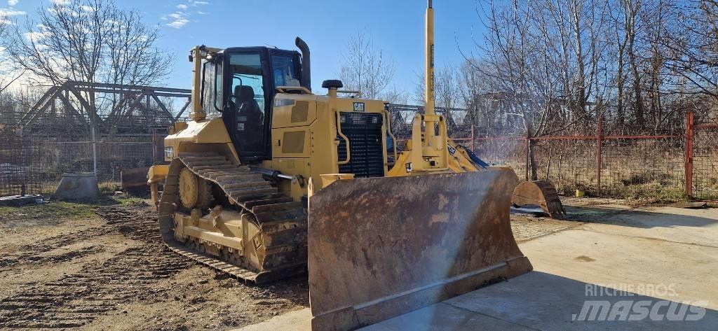 CAT D 6 N XL Buldožerji goseničarji