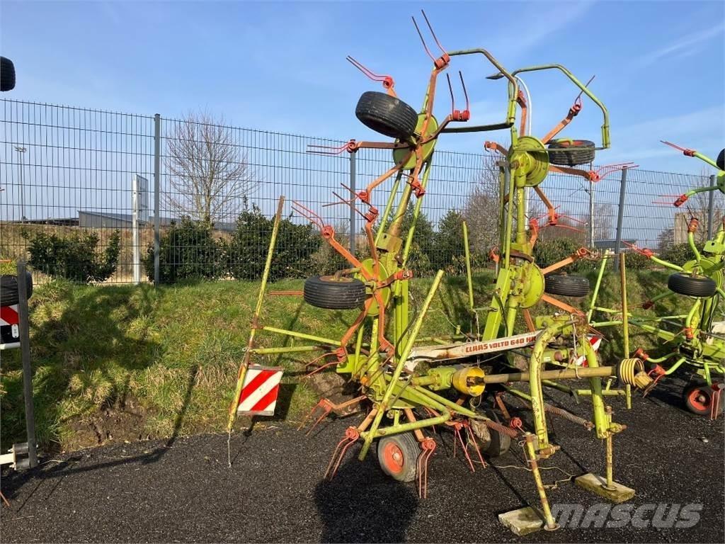 CLAAS Volto 640 HR Obračalniki in zgrabljalniki