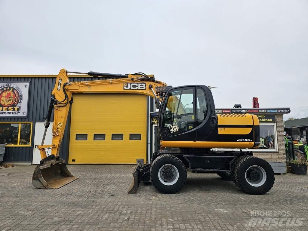 JCB JS145W Bagri na kolesih