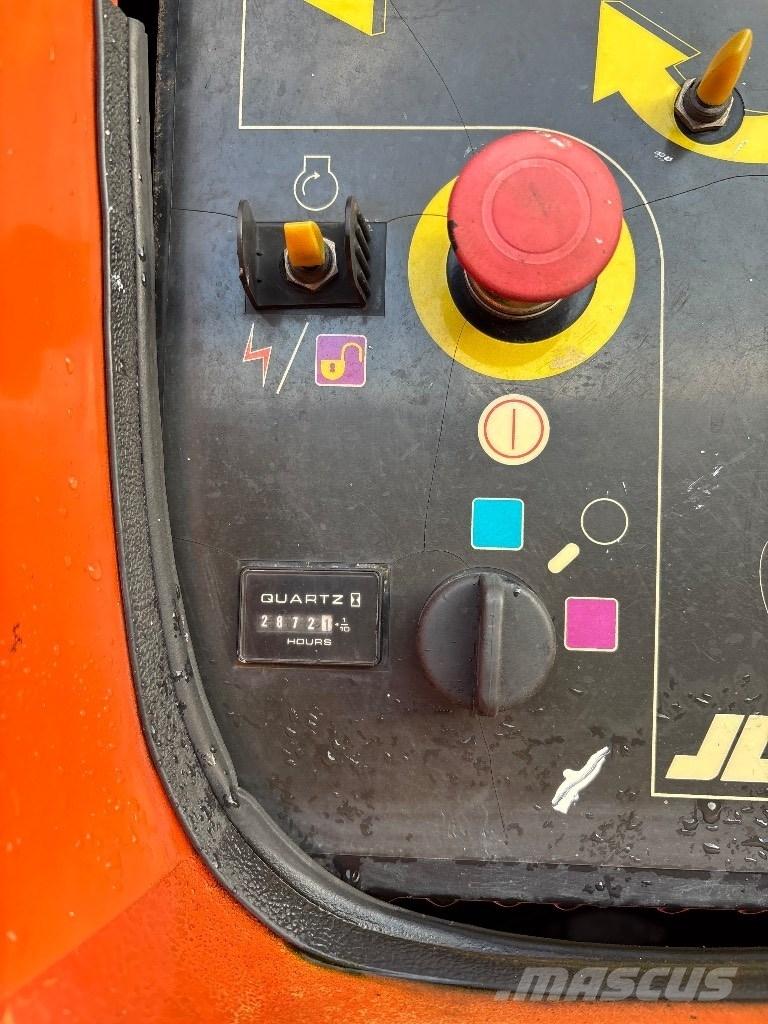 JLG 860 SJ Teleskopske dvižne ploščadi