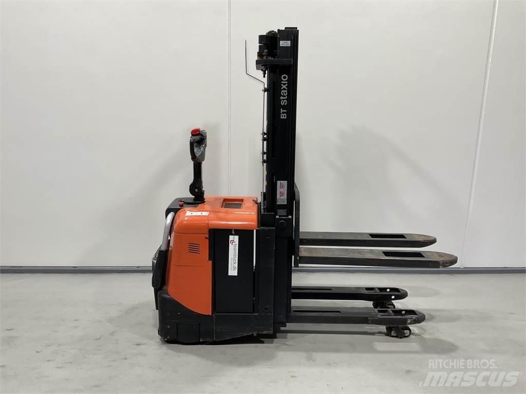 BT SPE125L Samopogonski ročni viličarji
