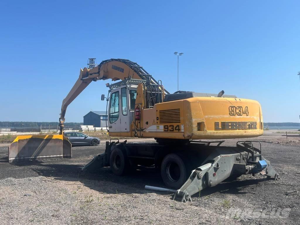 Liebherr A 934 C Bagri za prekladanje primarnih/sekundarnih surovin