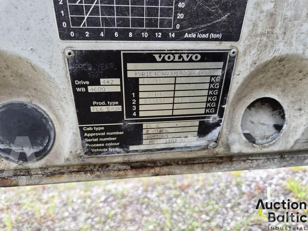Volvo FL6 Tovornjaki cisterne