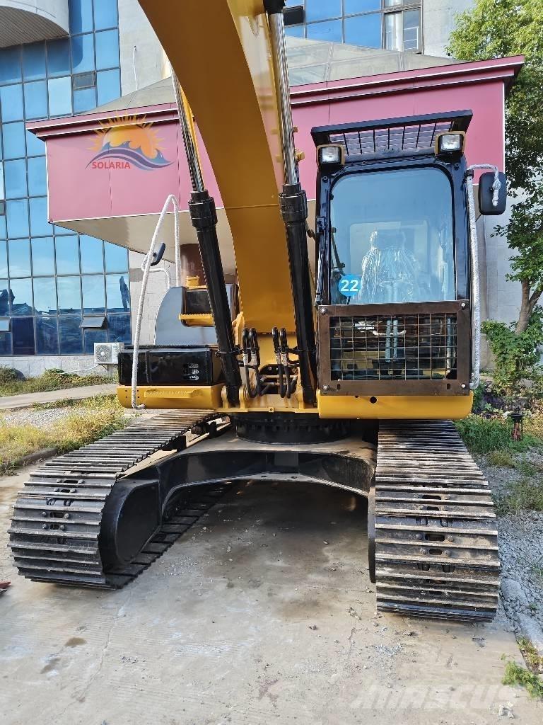 CAT 320D2L Bagri goseničarji