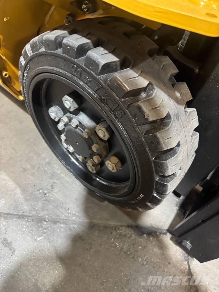 CAT FGC25N Viličarji - drugo