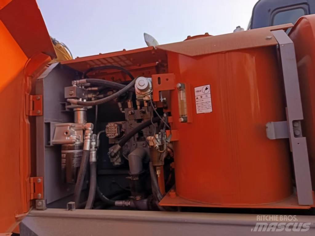 Hitachi ZX160 Bagri goseničarji