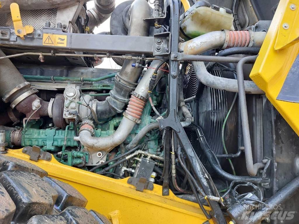 Volvo L 220 H Kolesni nakladalci
