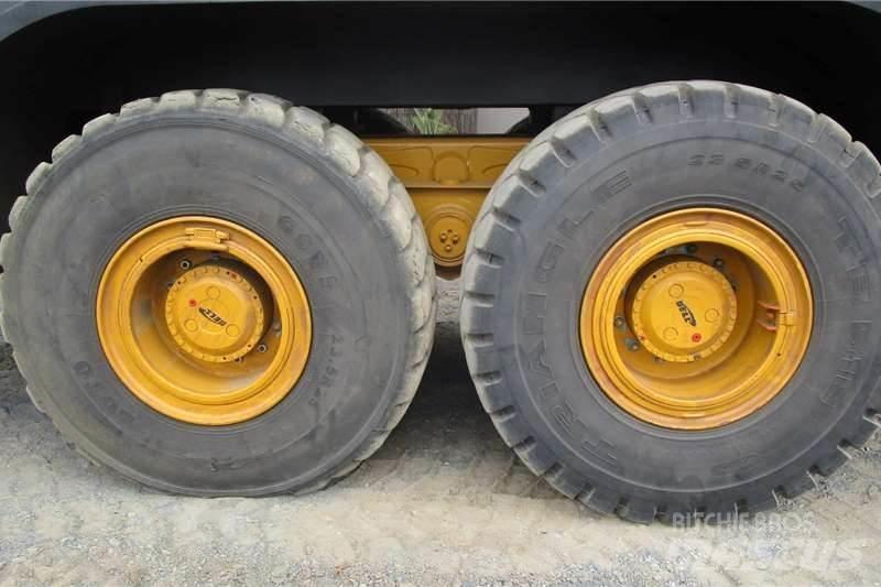 Bell B25D 23000L Drugi tovornjaki
