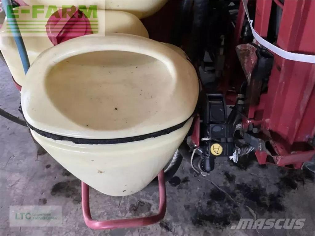 Hardi Master 1200 Vlečne škropilnice