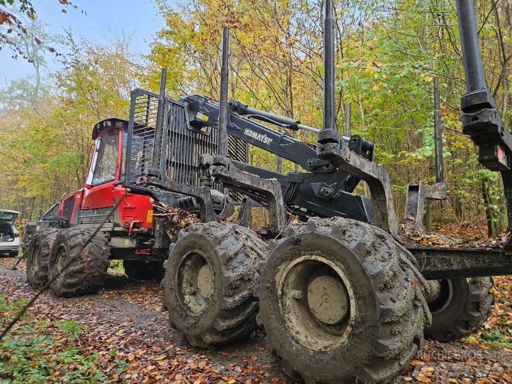 Komatsu 875 Forwarderji