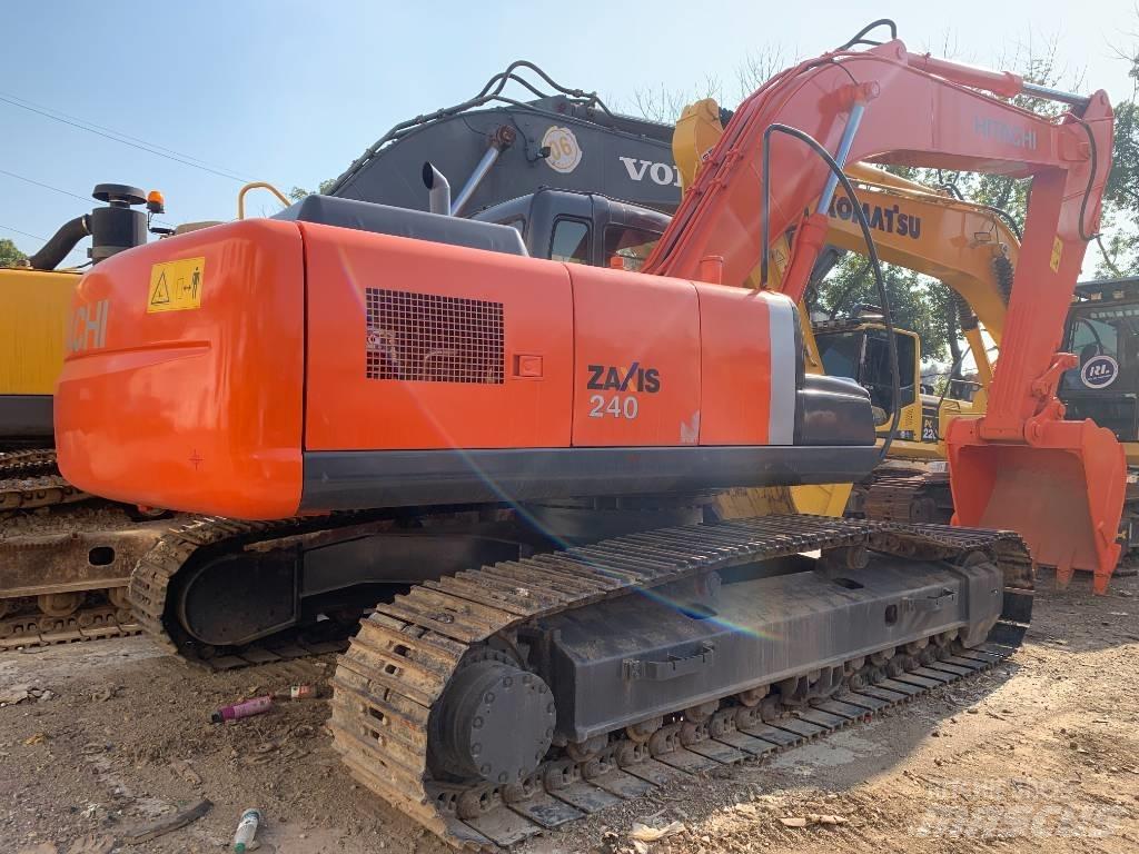 Hitachi Zaxis 240 Bagri goseničarji