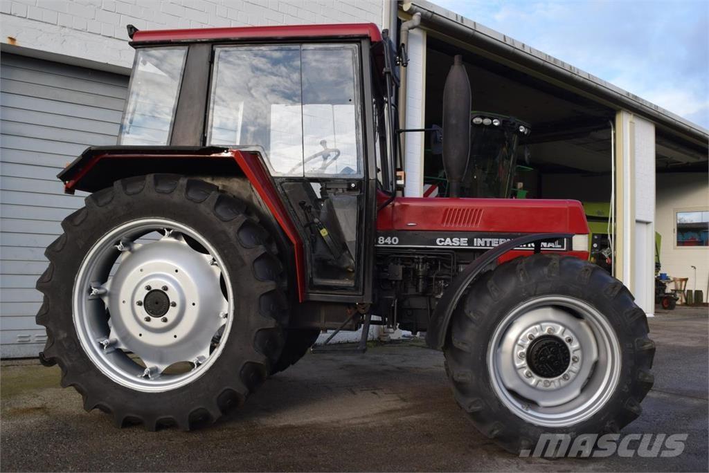 Case IH 840 A/S Traktorji