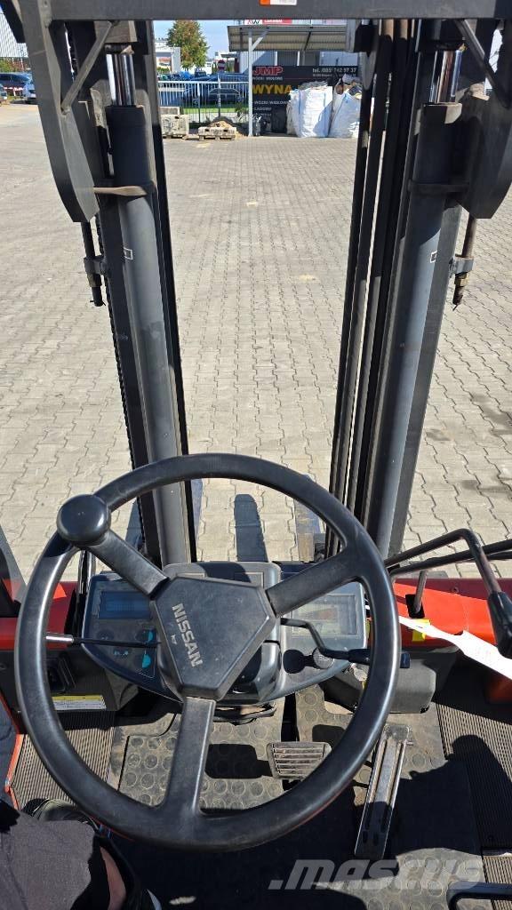 Nissan FP01L15 Električni viličarji