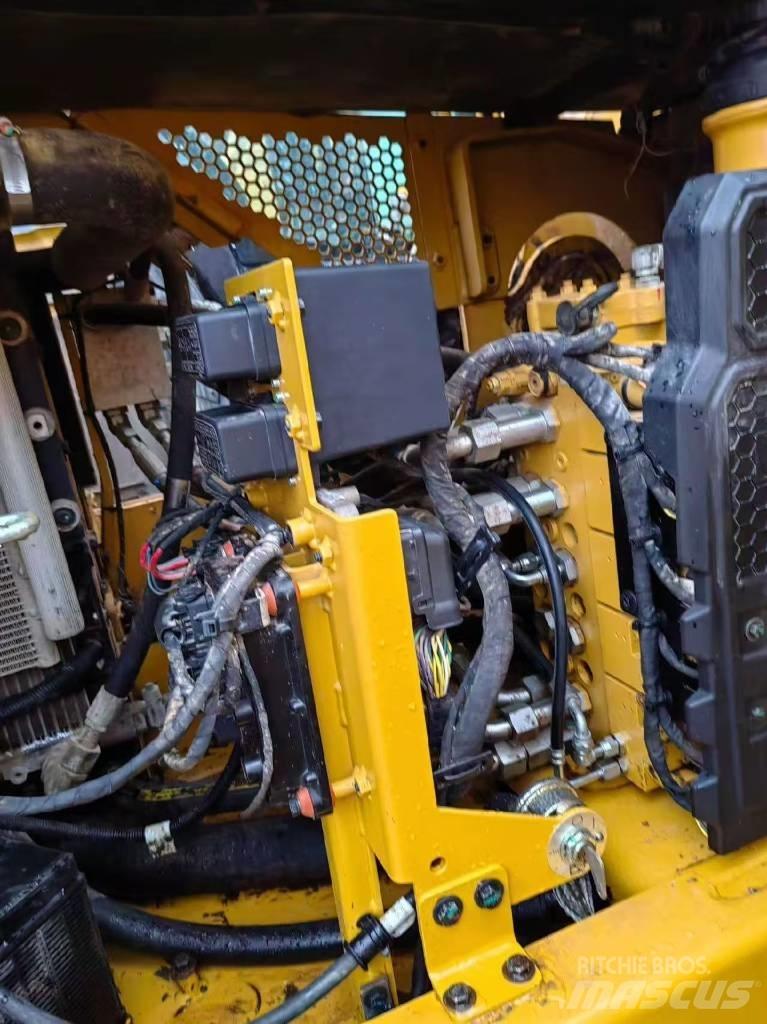 CAT 307.5 Mini bagri <7t