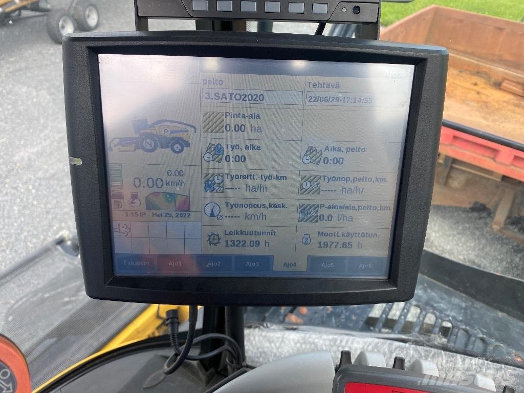 New Holland FR 500 Stroji za krmo na lastni pogon