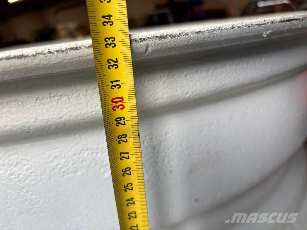 Velgen 551 Traktorji