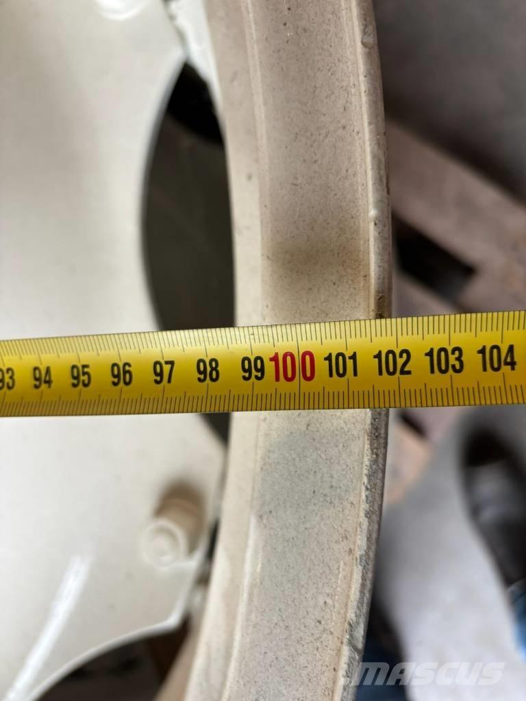 Velgen 551 Traktorji