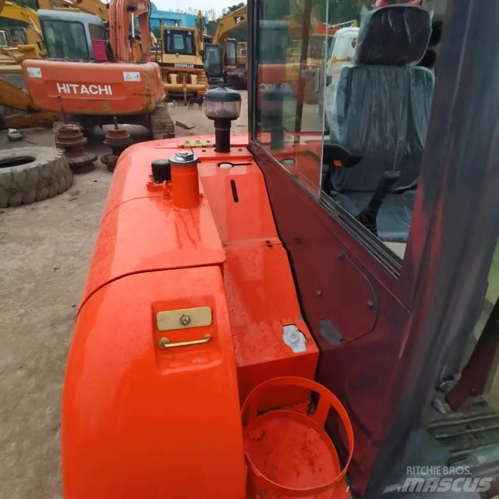 Doosan DH60-7 Bagri goseničarji