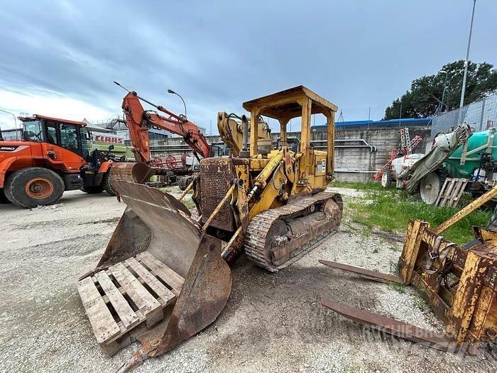 CAT 941B Kolesni nakladalci
