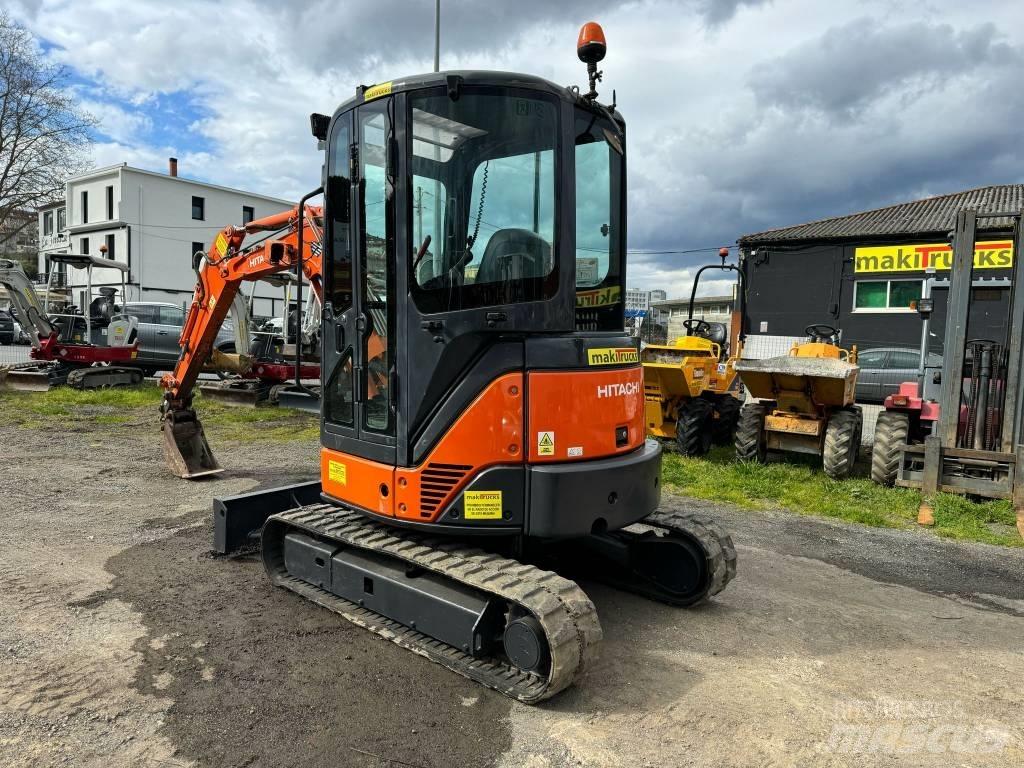 Hitachi ZX 30 U-2 Mini bagri <7t