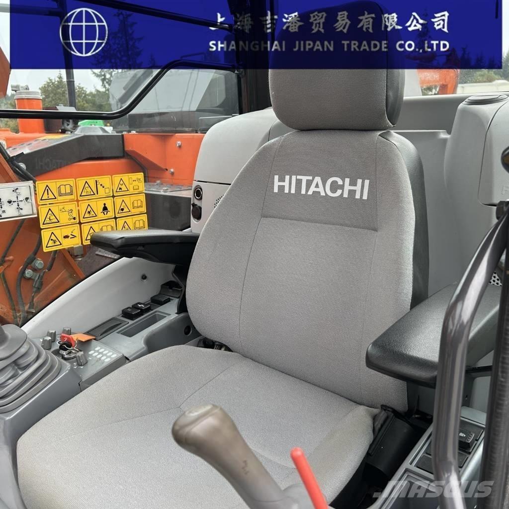 Hitachi ZX 135 Bagri goseničarji