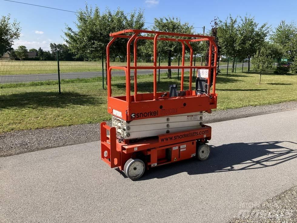 Snorkel S 1930 E Škarjaste dvižne ploščadi