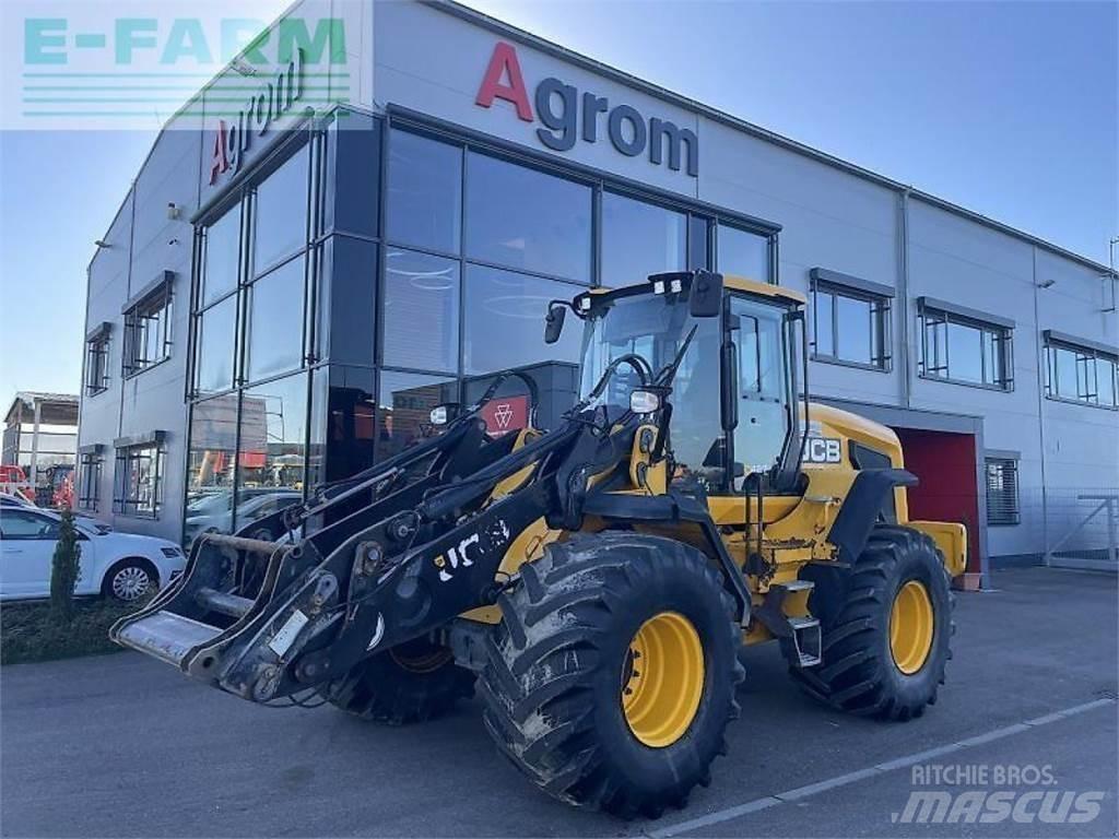 JCB 427 ht agri Mini bagri <7t