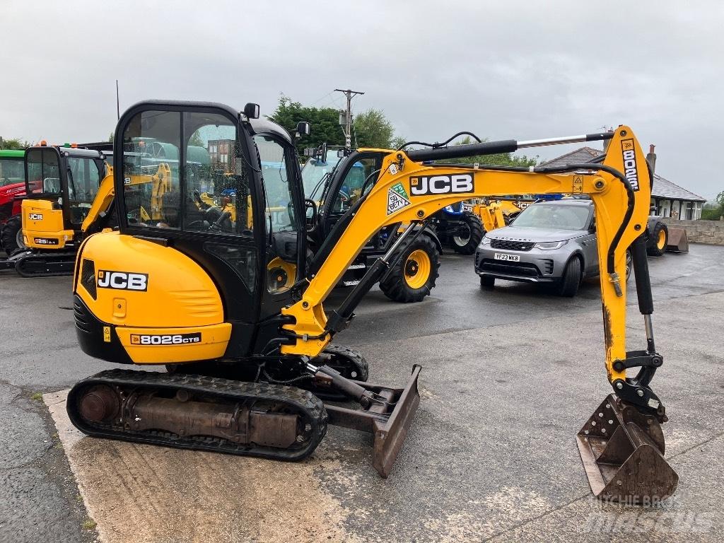 JCB 8026 CTS Mini bagri <7t