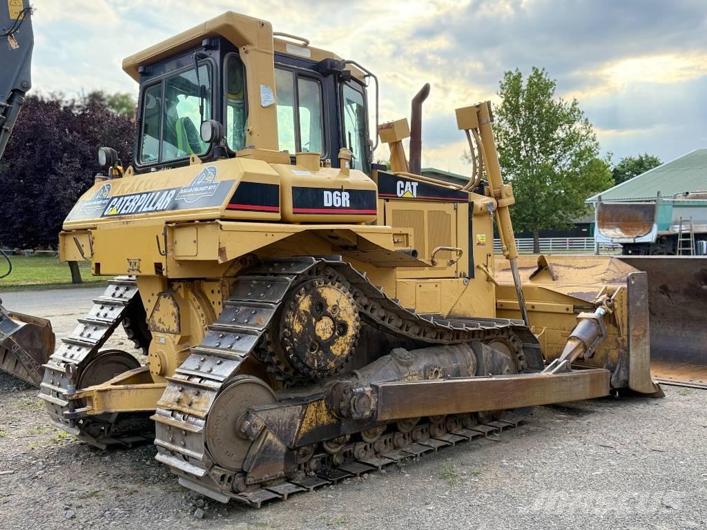 CAT D 6 R Buldožerji goseničarji