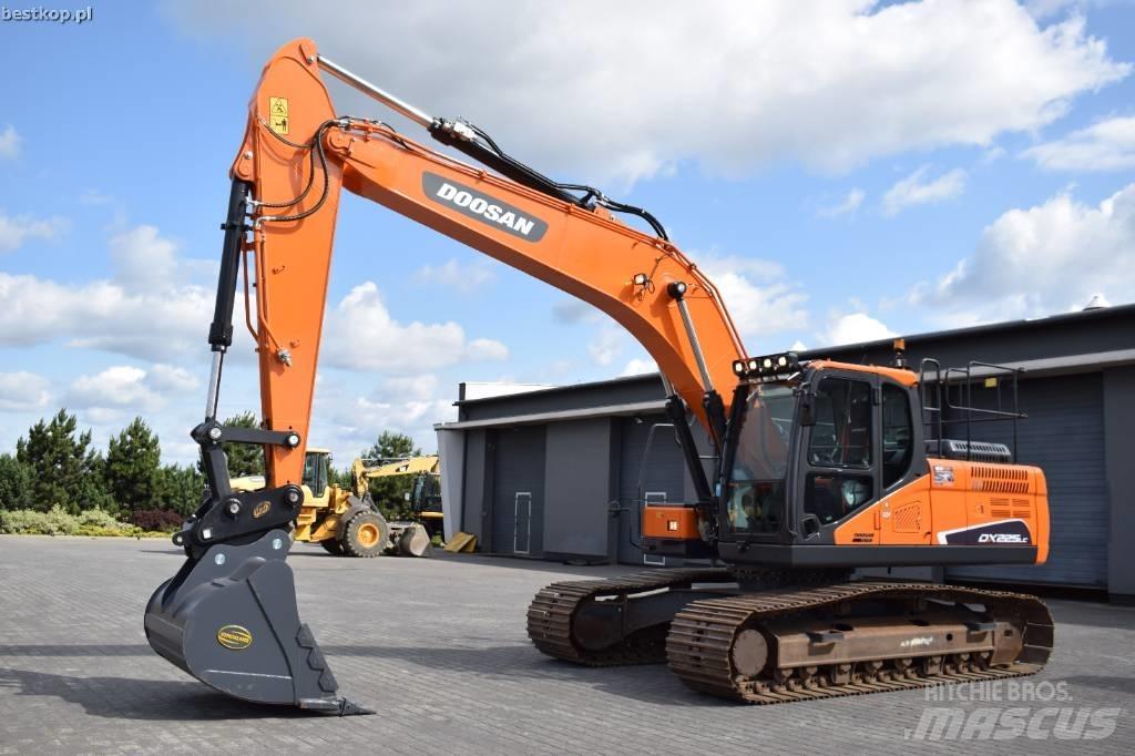 Doosan DX 225 LC-5 Bagri goseničarji
