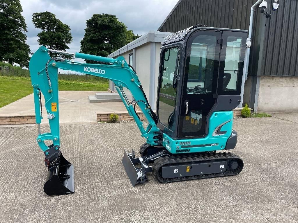 Kobelco SK17SR-3E Mini bagri <7t