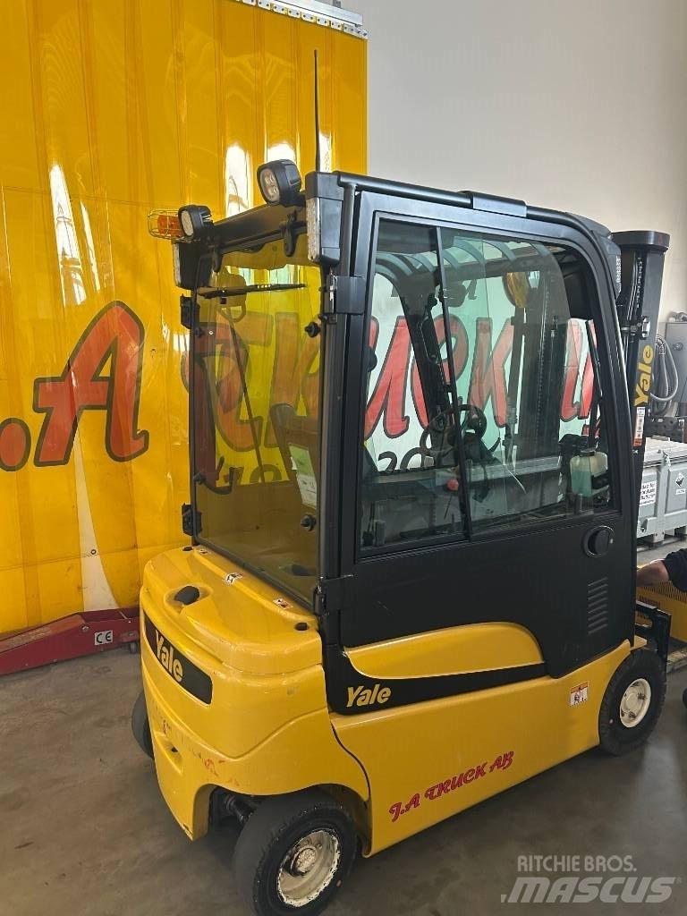 Yale ERP 16 VF Električni viličarji