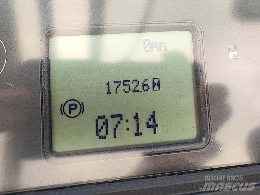Linde R20B-01 Viličarji s pomičnim teleskopom