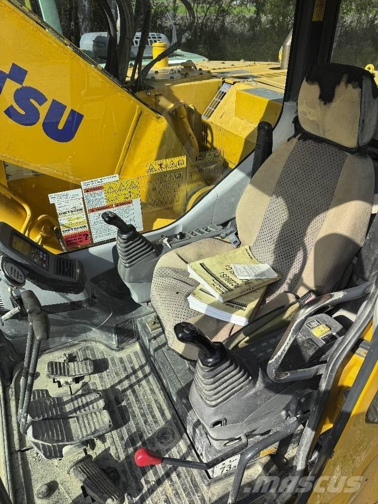 Komatsu PC 228 US-3 Bagri goseničarji