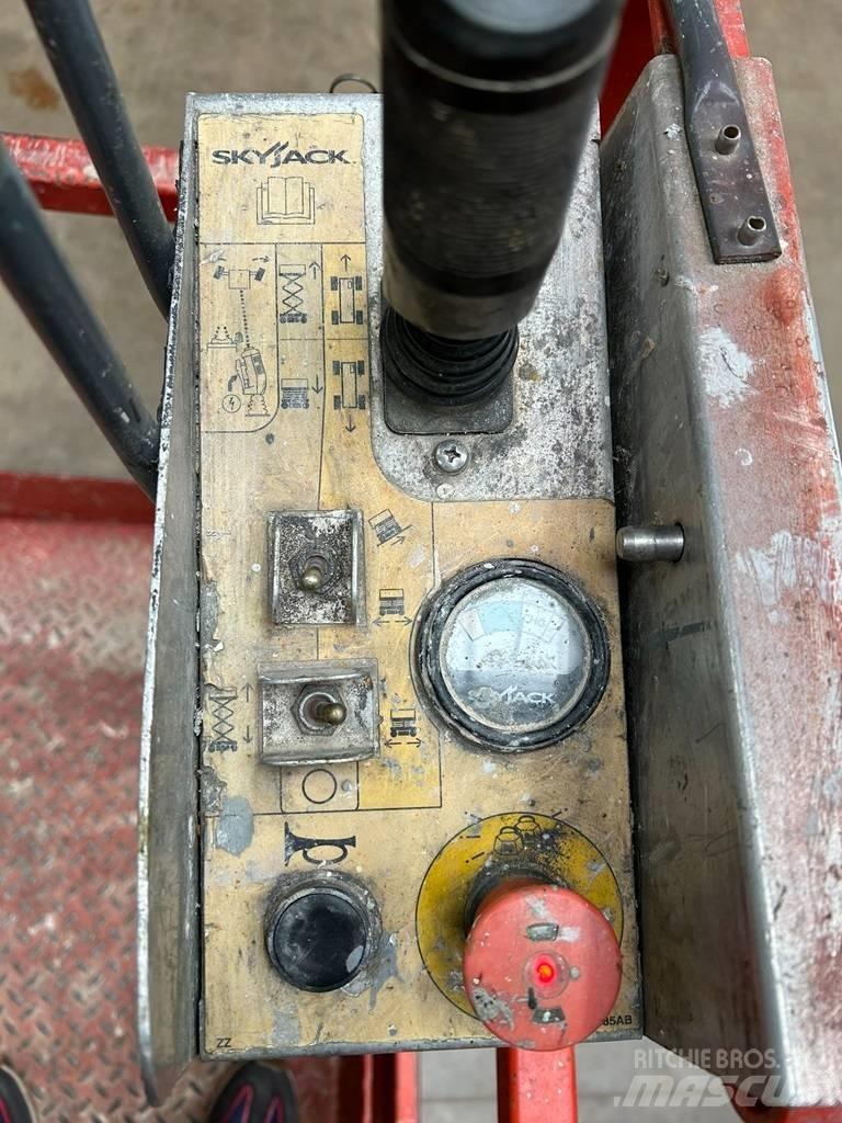 SkyJack SJ III 4632 Škarjaste dvižne ploščadi
