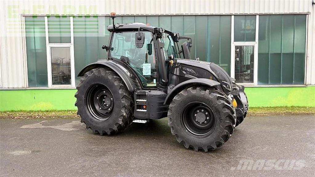 Valtra n 175 d Traktorji