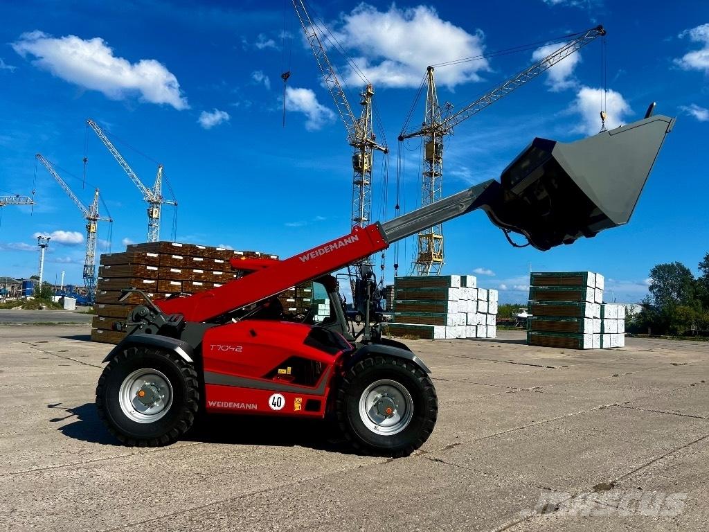 Weidemann T 7042 Kmetijski teleskopski nakladalci