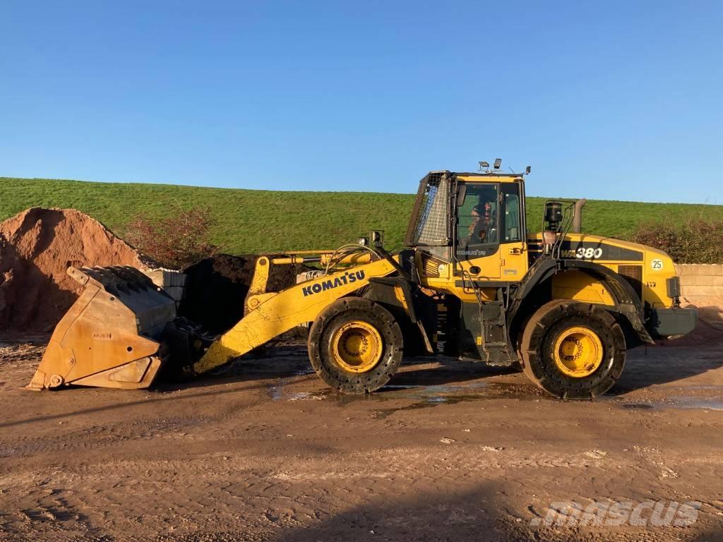 Komatsu WA 380-7 Kolesni nakladalci