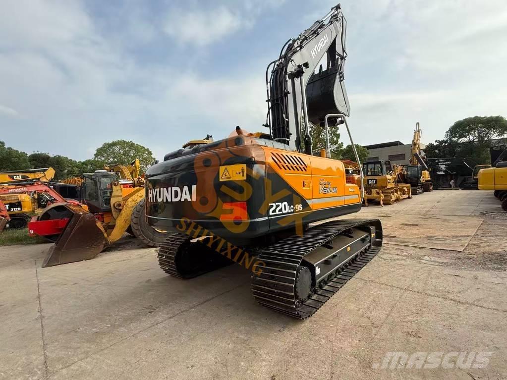 Hyundai Robex 220-9 Bagri goseničarji