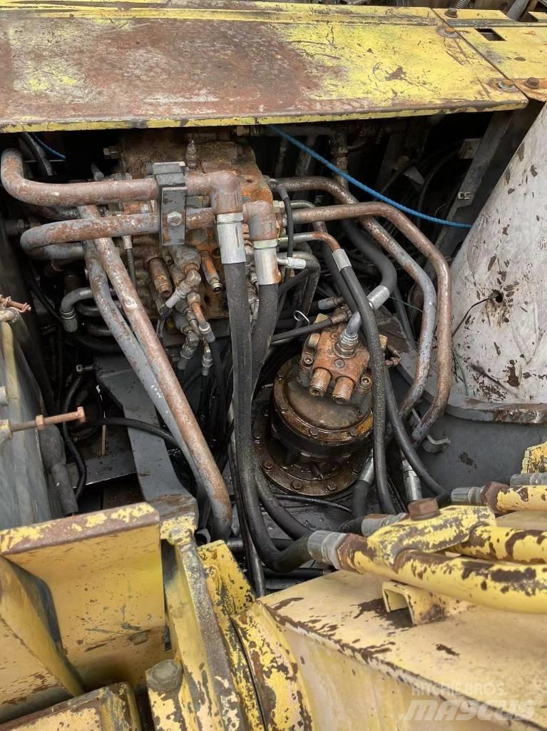 Sumitomo SH120 Bagri goseničarji