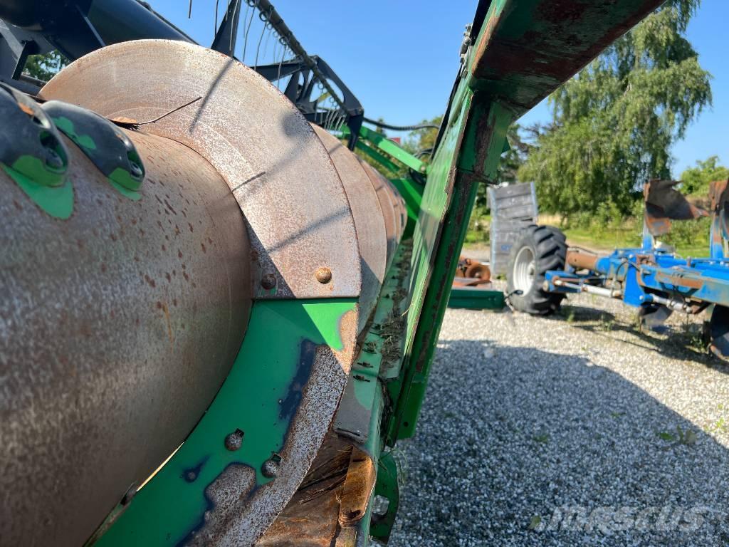 John Deere C 670 I Kombajni