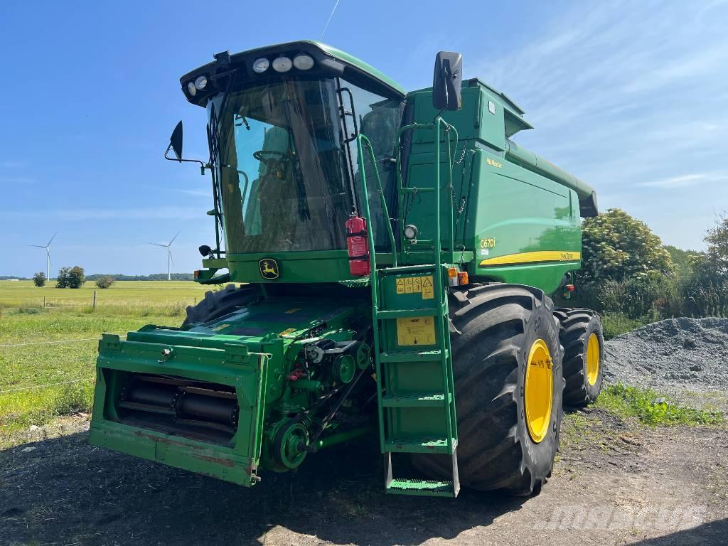 John Deere C 670 I Kombajni